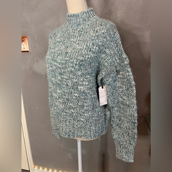 Melrose market Knit sweater - Picture 2 of 8